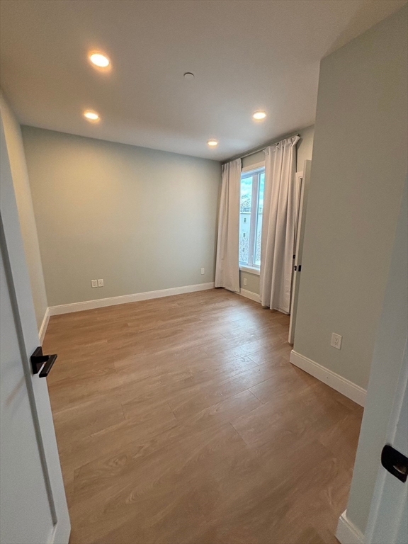 1 bed, 1 bath apartment for rent at 277 Border St Unit 405, Central Square — photo 5 of 7