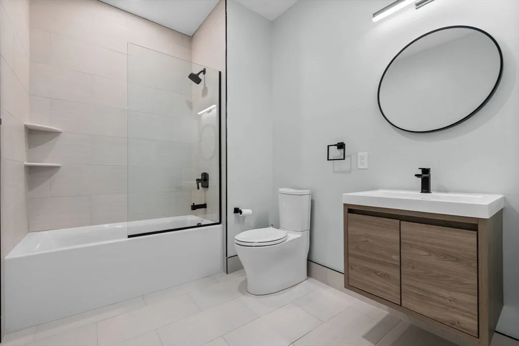 2 bed, 1 bath apartment for rent at 277 Border St Unit Ph502, East Boston — photo 9 of 12