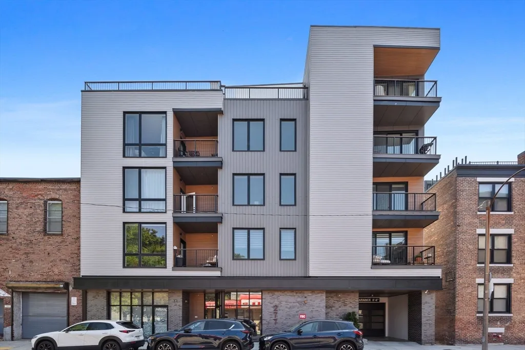 2 bed, 1 bath apartment for rent at 277 Border St Unit Ph502, East Boston — photo 12 of 12