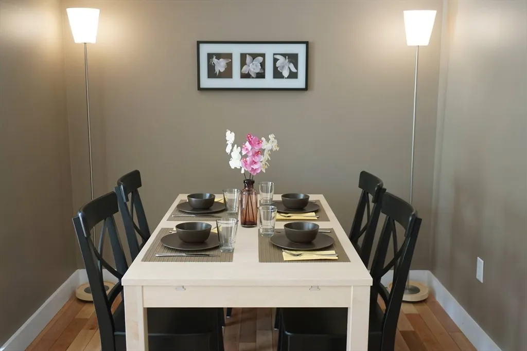 3 bed, 2 bath apartment for rent at 277 Broadway Unit 32, The Port — photo 3 of 12