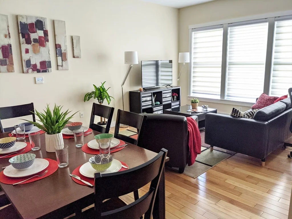 2 bed, 2 bath apartment for rent at 277 Broadway Unit 41, Central Square — photo 3 of 15