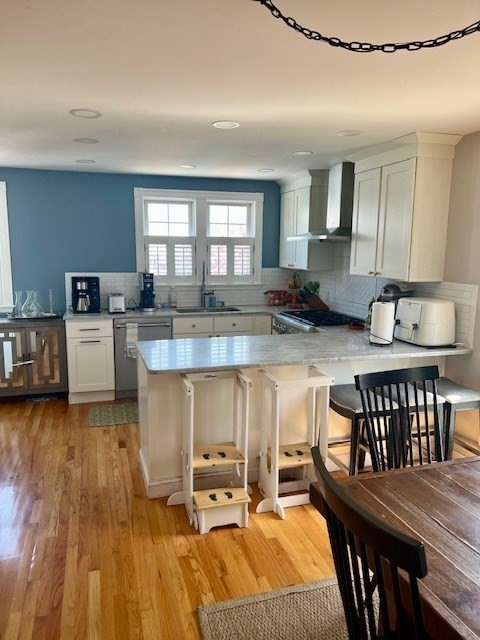 4 bed, 2 bath apartment for rent at 277 Bunker Hill St Unit 3, Charlestown — photo 1 of 18