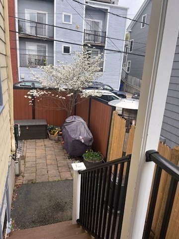 4 bed, 2 bath apartment for rent at 277 Bunker Hill St Unit 3, Charlestown — photo 16 of 18