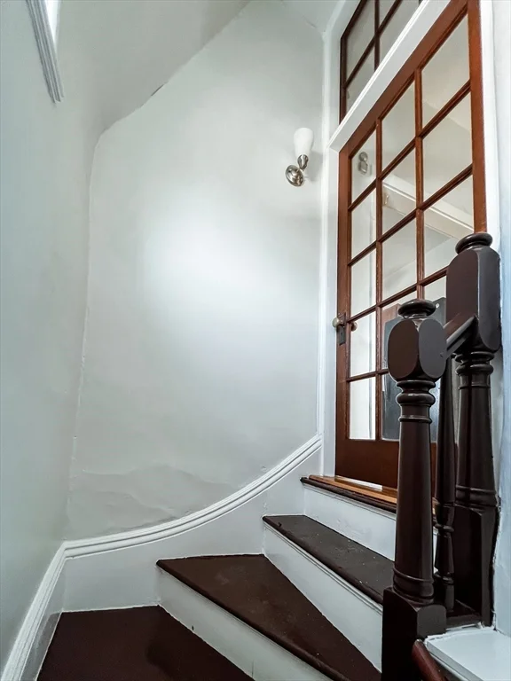 2 bed, 1 bath apartment for rent at 277 Everett St Unit 2, Lower Allston — photo 10 of 11