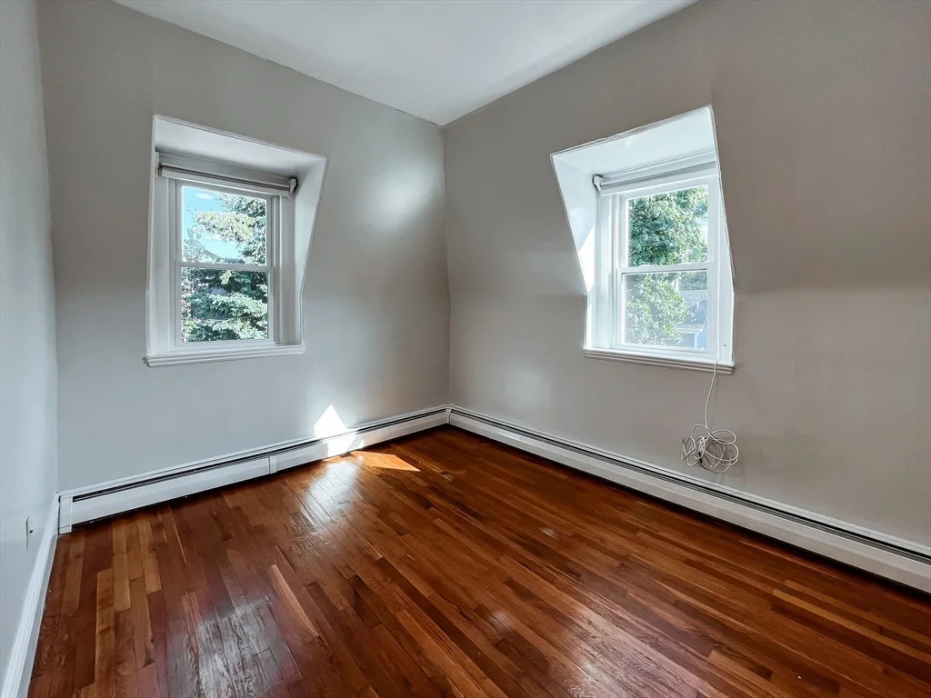 2 bed, 1 bath apartment for rent at 277 Everett St Unit 2, Lower Allston — photo 5 of 11