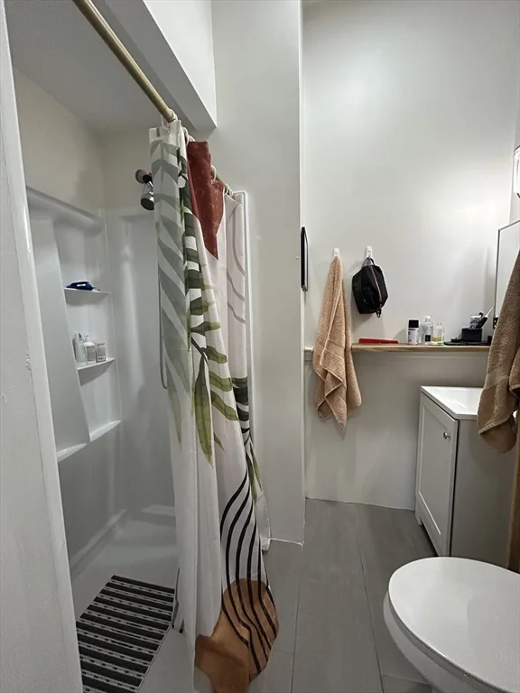 Studio bed, 1 bath apartment for rent at 277 Highland Ave Unit 1R, Spring Hill — photo 7 of 9