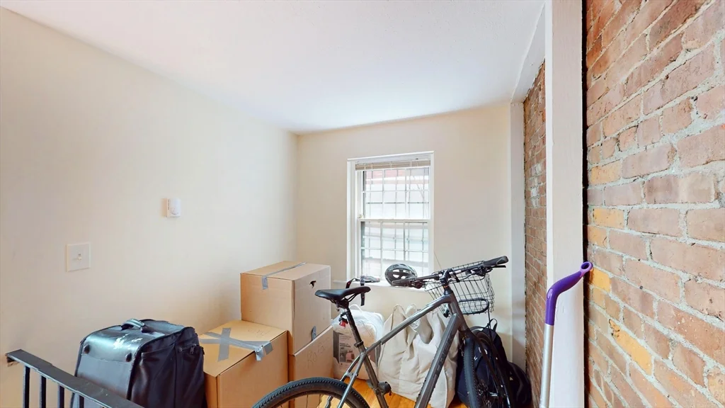 2 bed, 1 bath apartment for rent at 277 Marlborough St Unit CH, Back Bay — photo 11 of 22