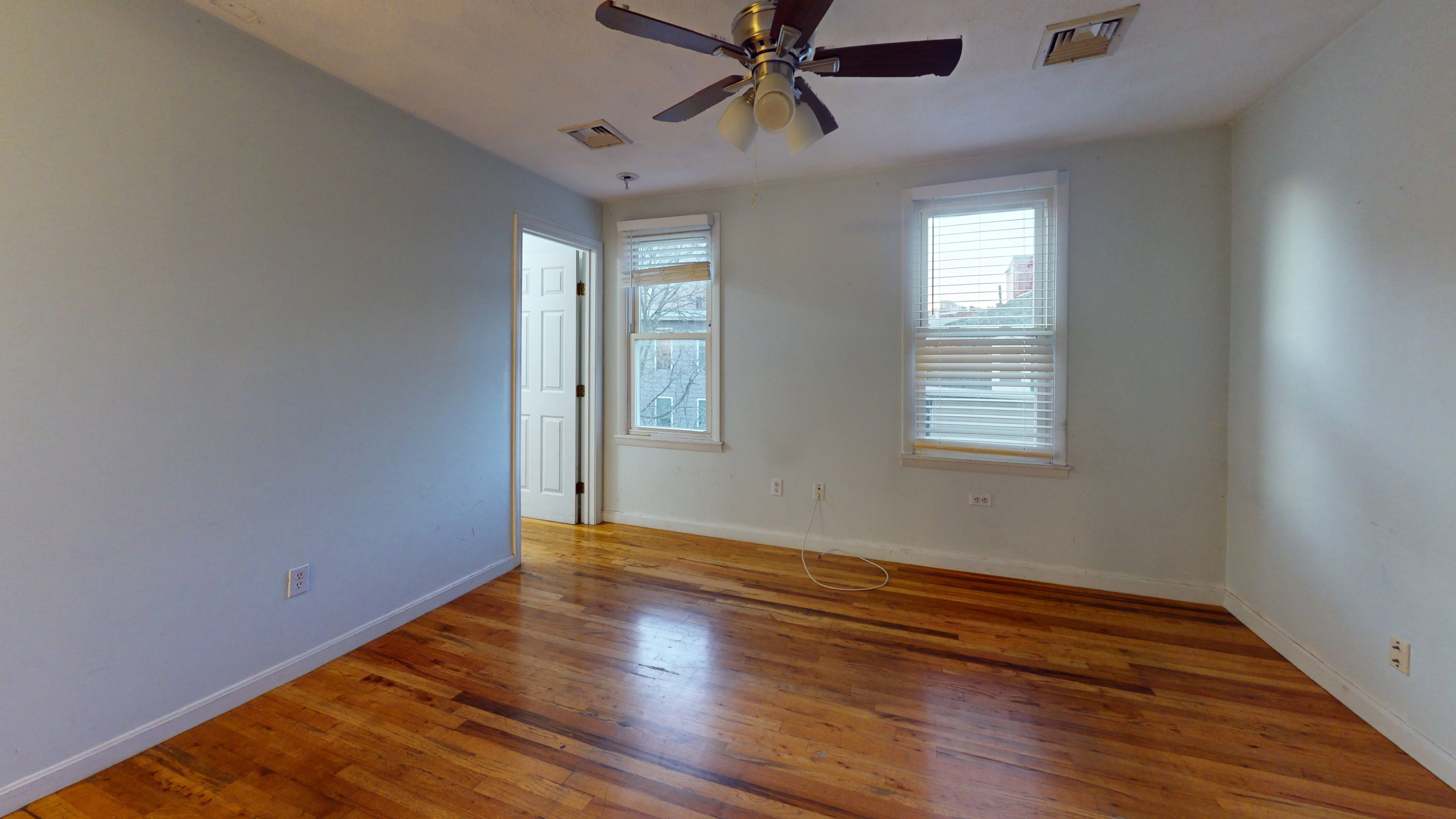 2 bed, 1 bath apartment for rent at 277 Paris St Unit 3, East Boston — photo 2 of 8