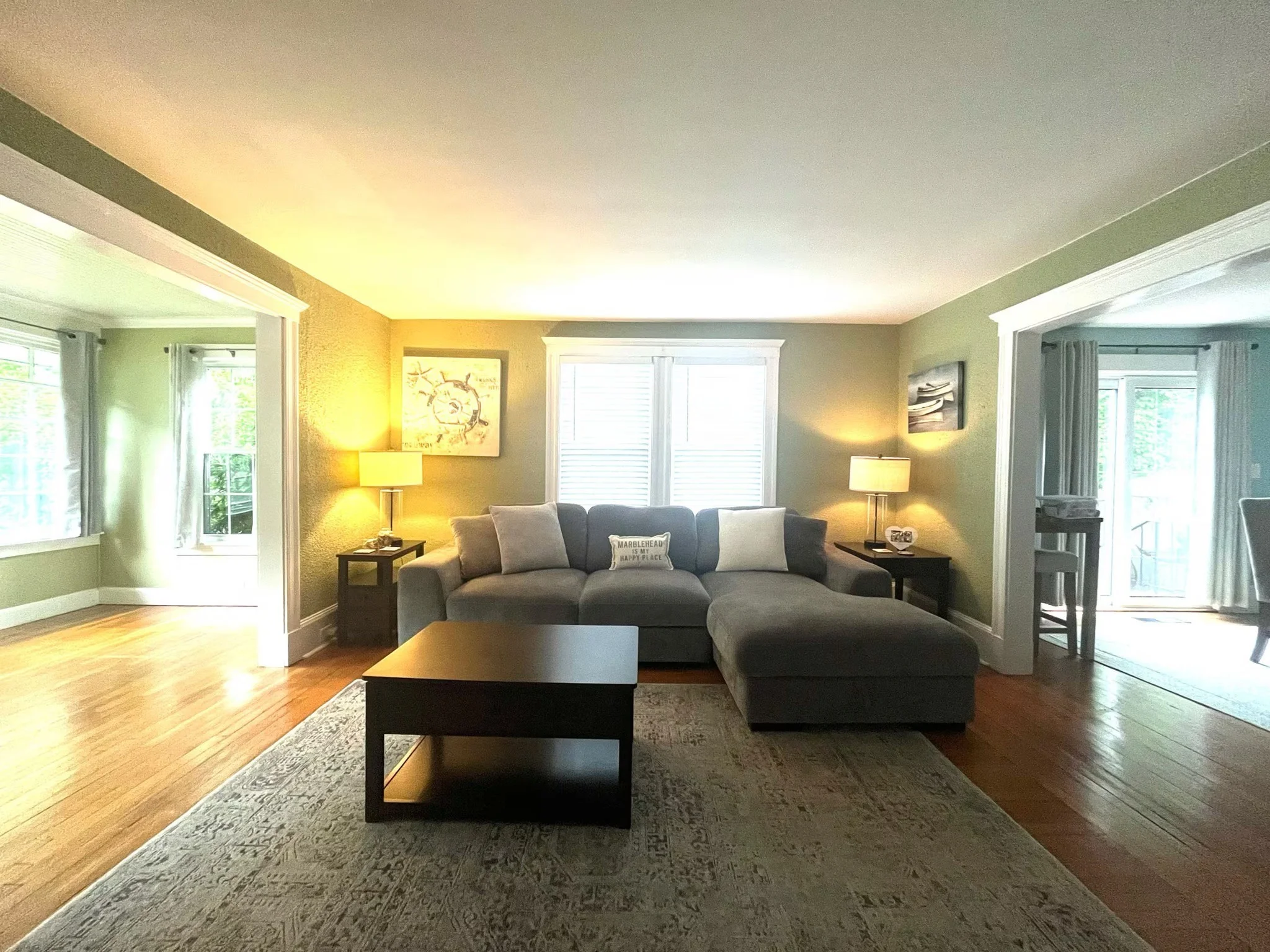 3 bed, 1 bath apartment for rent at 277 Pleasant St, Marblehead — photo 1 of 18