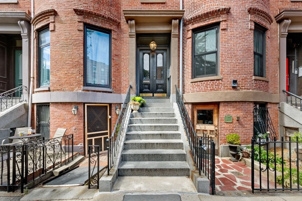 2 bed, 1 bath apartment for rent at 277 Shawmut Ave Unit 4, South End — photo 18 of 22