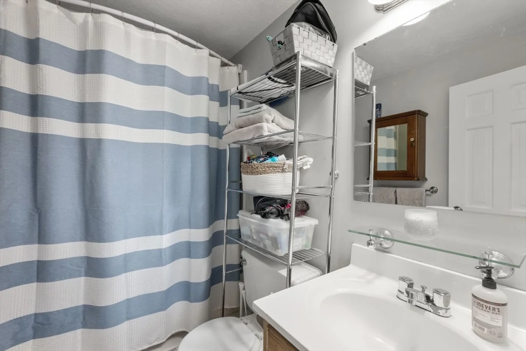 2 bed, 1 bath apartment for rent at 277 Shawmut Ave Unit 4, South End — photo 14 of 22