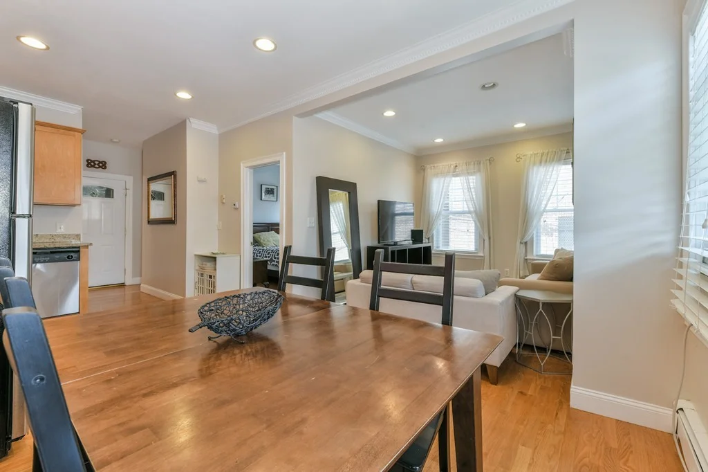 2 bed, 1 bath apartment for rent at 277 Silver Unit 2, South Boston — photo 7 of 12