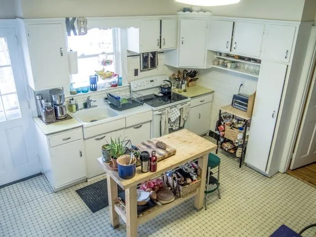 1 bed, 1 bath apartment for rent at 277 Washington St Unit 3, Ward Two — photo 6 of 11