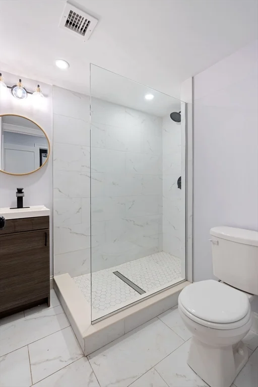 5 bed, 2 bath apartment for rent at 277 West Fifth St Unit 1, South Boston — photo 14 of 28