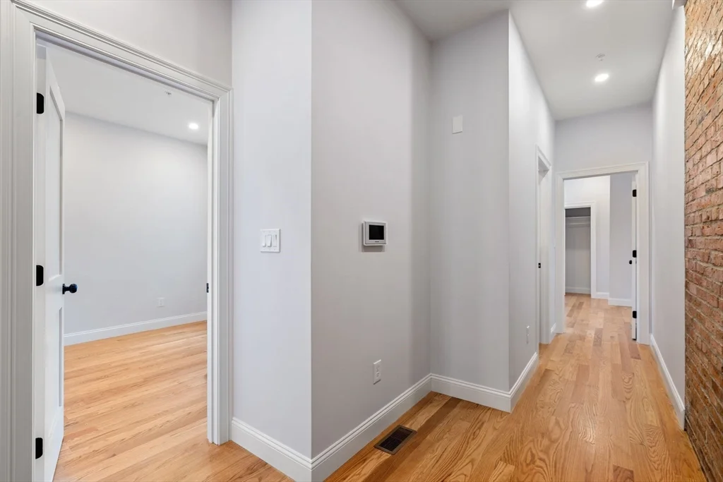 5 bed, 2 bath apartment for rent at 277 West Fifth St Unit 1, South Boston — photo 6 of 28