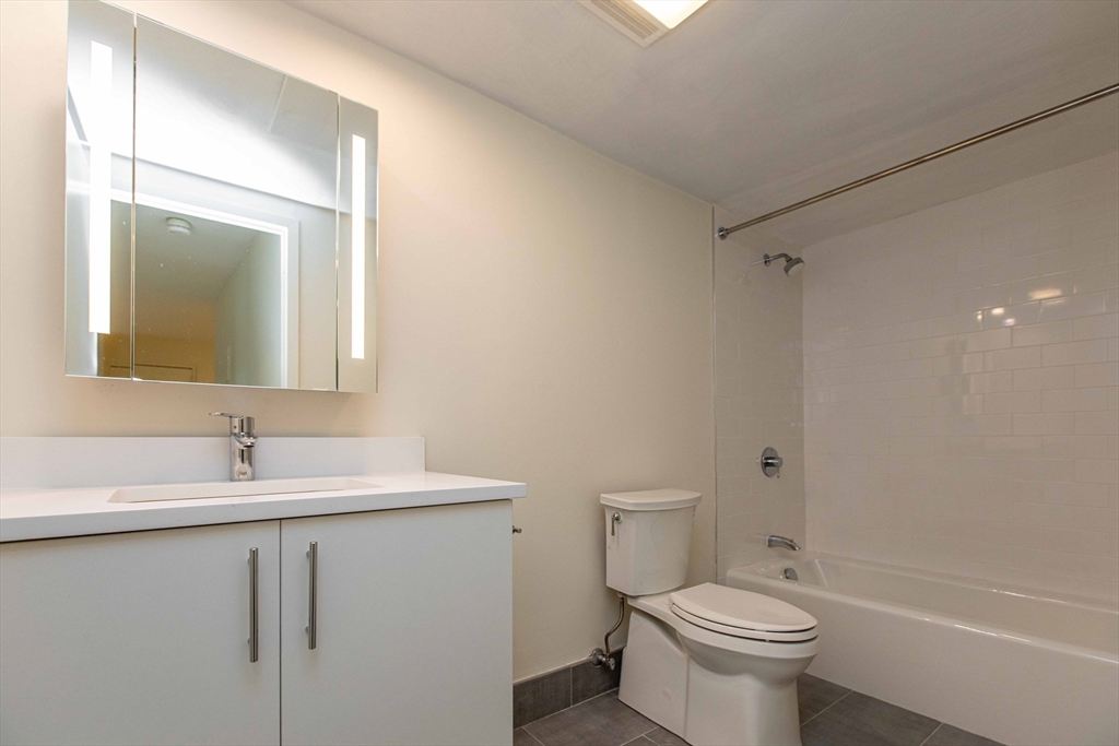 2 bed, 1 bath apartment for rent at 278 Beacon Unit 36, Somerville — photo 7 of 12