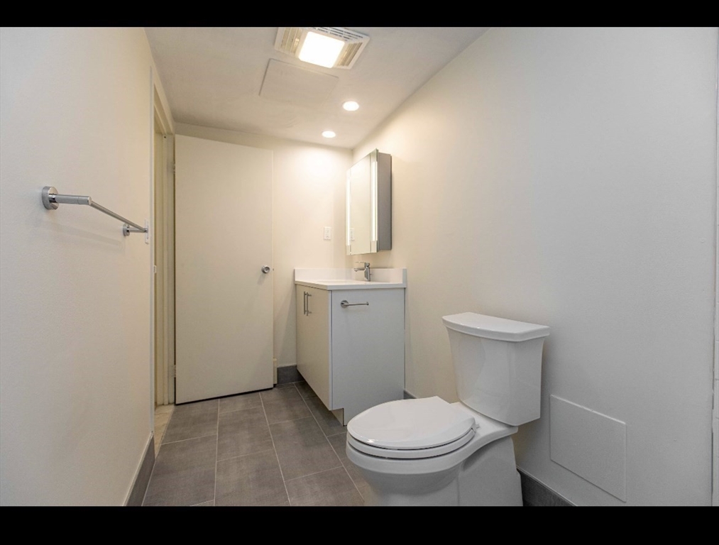 2 bed, 1 bath apartment for rent at 278 Beacon Unit 36, Somerville — photo 8 of 12