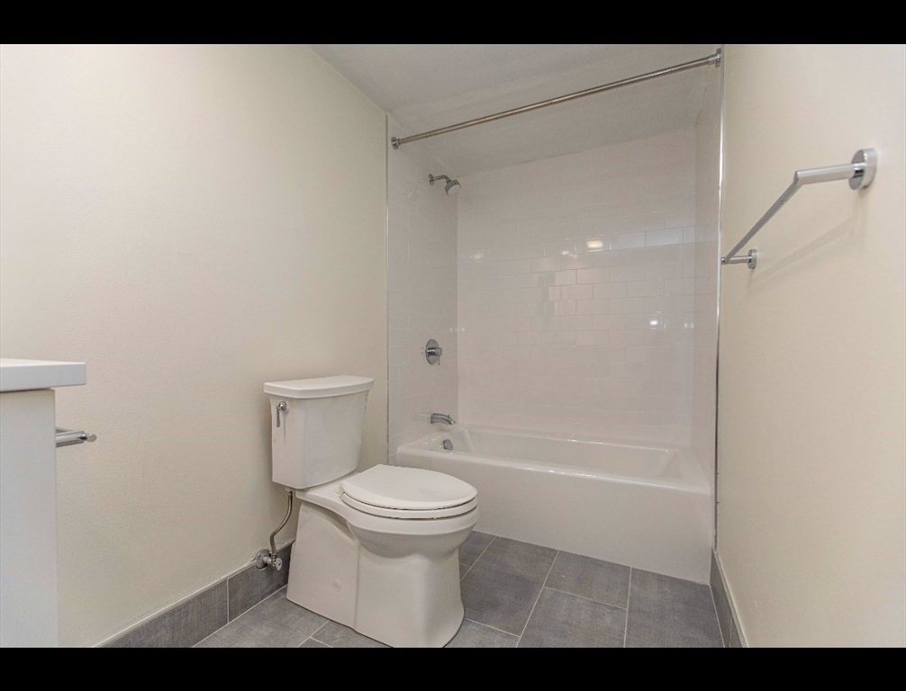 1 bed, 1 bath apartment for rent at 278 Beacon Unit 45, Somerville — photo 6 of 9
