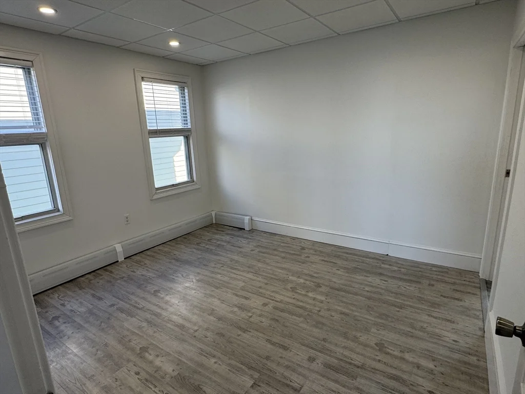 3 bed, 1 bath apartment for rent at 278 E Eagle Unit 3, East Boston — photo 7 of 12