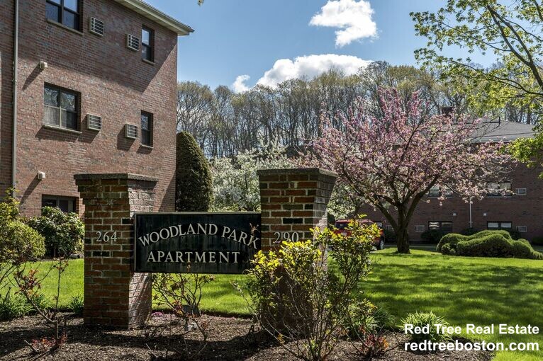 2 bed, 1 bath apartment for rent at 278 Grove St Unit 10, Auburndale — photo 9 of 9
