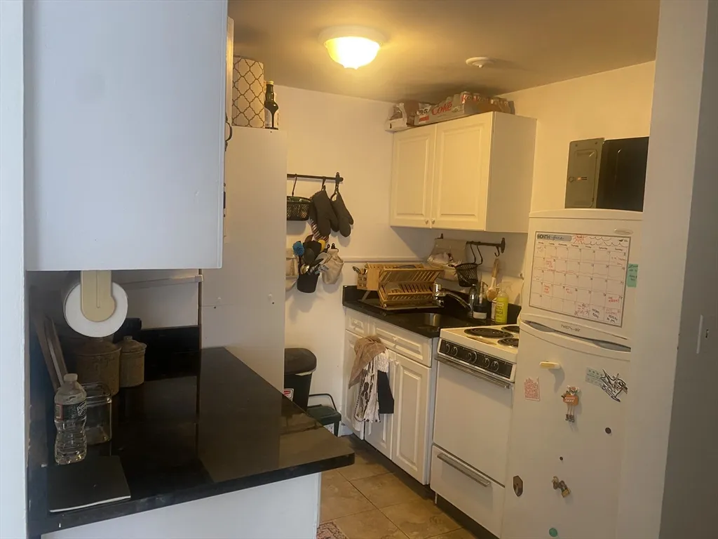 2 bed, 1 bath apartment for rent at 278 Harvard St Unit 10, Mid-Cambridge — photo 8 of 21