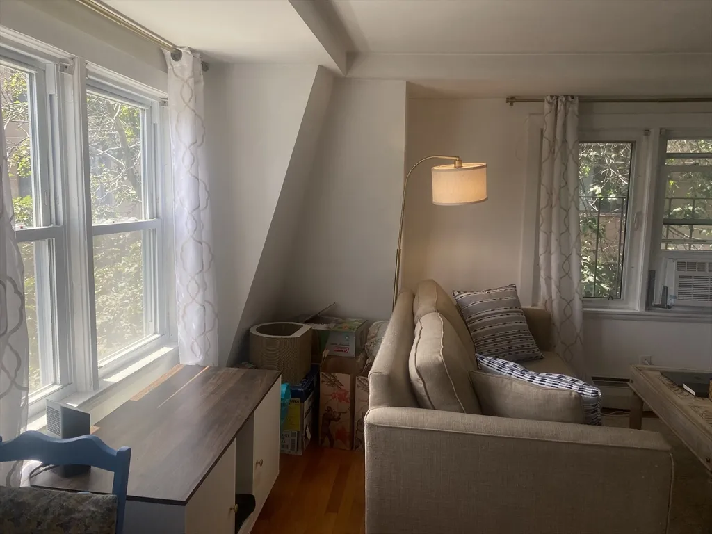2 bed, 1 bath apartment for rent at 278 Harvard St Unit 10, Mid-Cambridge — photo 20 of 21