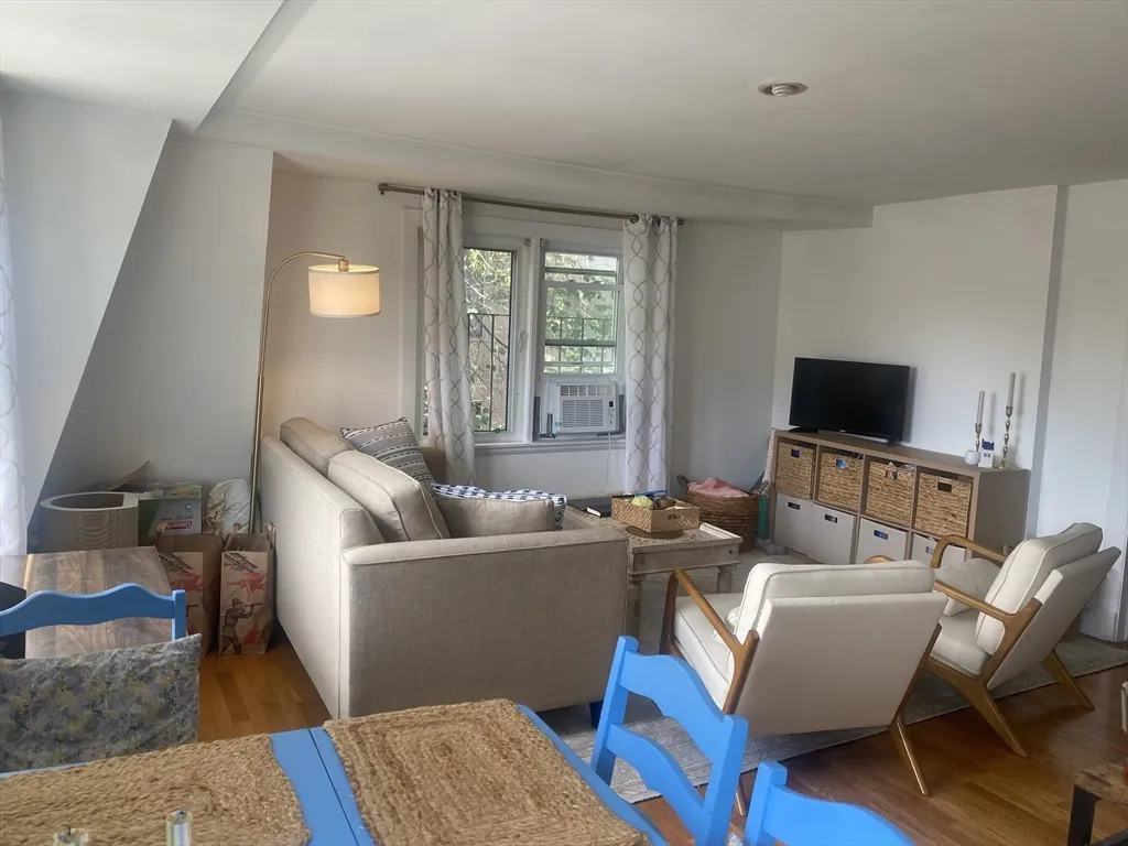 2 bed, 1 bath apartment for rent at 278 Harvard St Unit 10, Mid-Cambridge — photo 14 of 21
