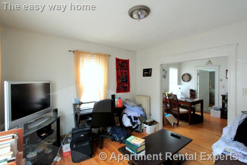 1 bed, 1 bath apartment for rent at 278 Highland Ave Unit 2L, Davis Square — photo 1 of 19