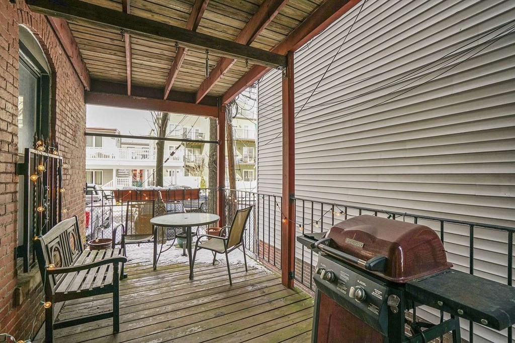 3 bed, 2 bath apartment for rent at 278 K St Unit 1, South Boston — photo 16 of 21