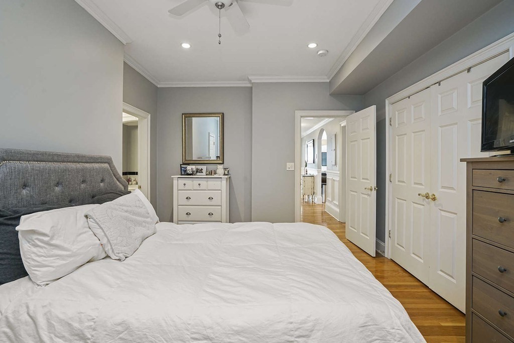 3 bed, 2 bath apartment for rent at 278 K St Unit 1, South Boston — photo 10 of 21