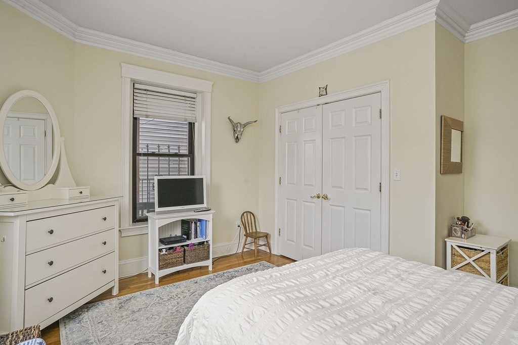 3 bed, 2 bath apartment for rent at 278 K St Unit 1, South Boston — photo 14 of 21