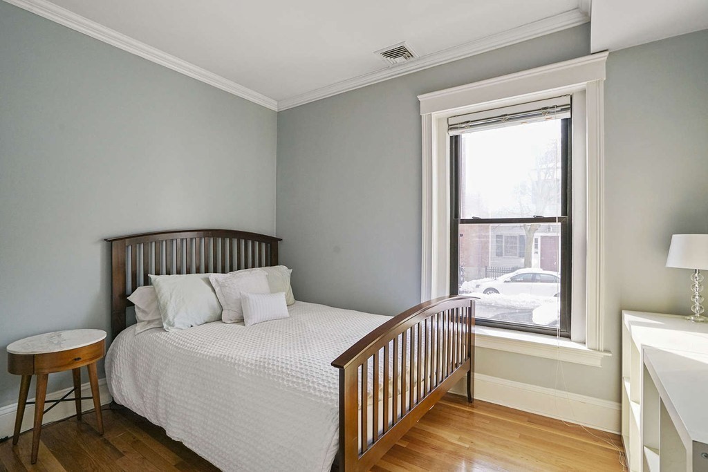 3 bed, 2 bath apartment for rent at 278 K St Unit 1, South Boston — photo 15 of 21