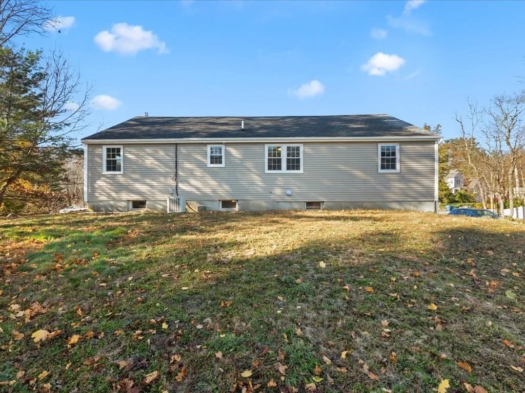 4 bed, 3 bath apartment for rent at 278 Mechanic St, Canton — photo 23 of 24