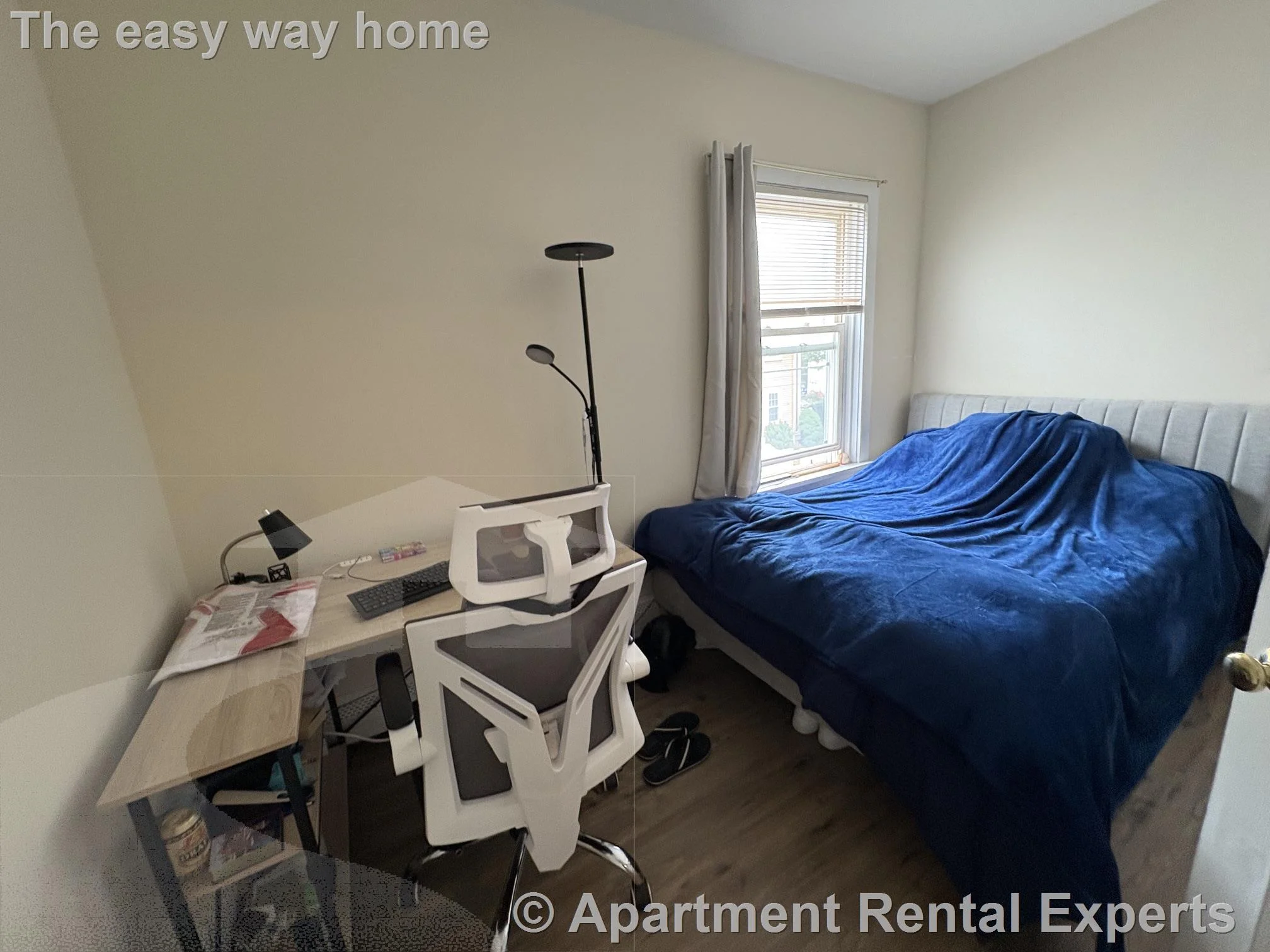3 bed, 1 bath apartment for rent at 278 Washington St Unit 2, Central Square — photo 5 of 9