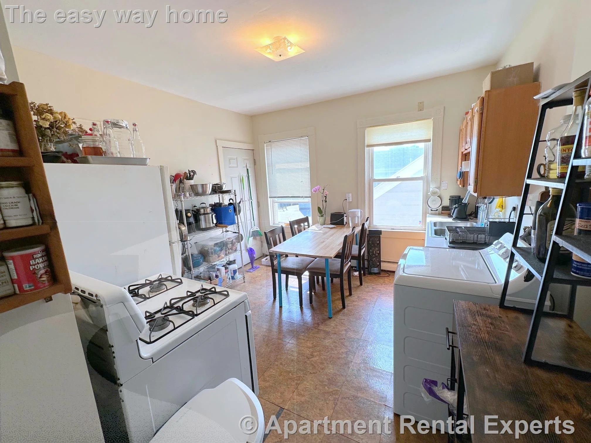 3 bed, 1 bath apartment for rent at 278 Washington St Unit 3, Central Square — photo 6 of 11