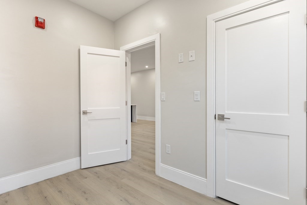 3 bed, 1 bath apartment for rent at 278A Shawmut Ave Unit 3, South End — photo 15 of 27