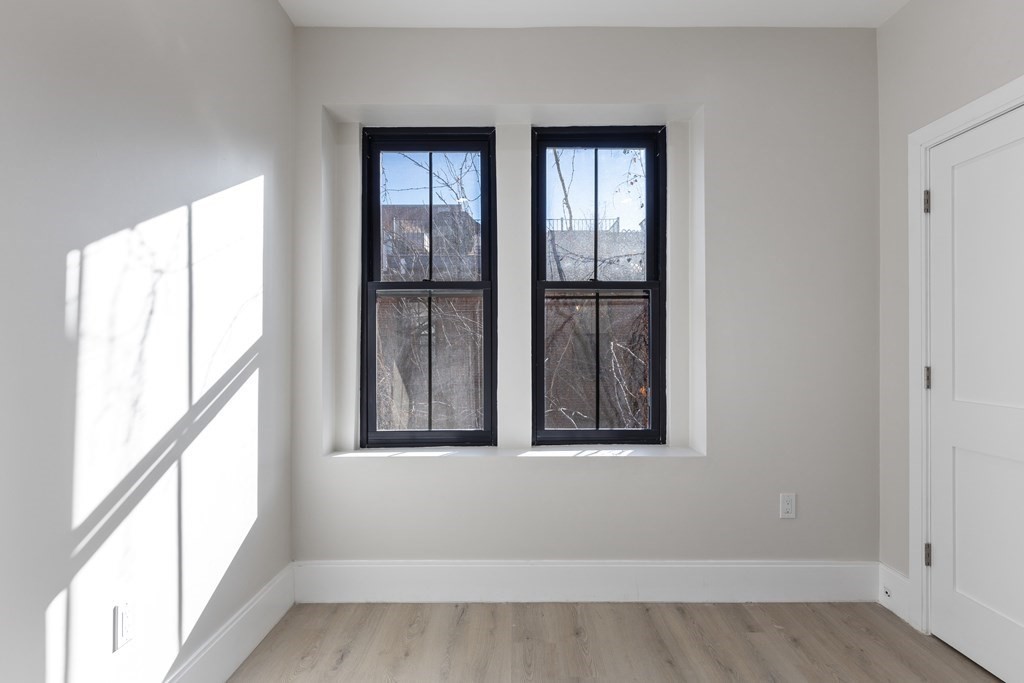 3 bed, 1 bath apartment for rent at 278A Shawmut Ave Unit 3, South End — photo 17 of 27