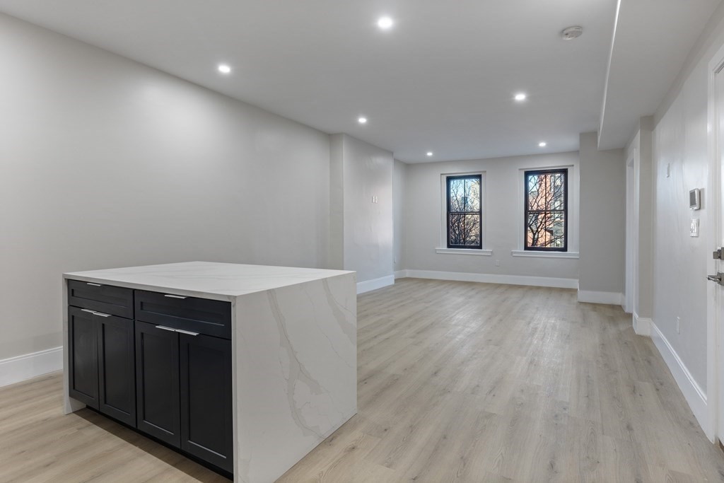 3 bed, 1 bath apartment for rent at 278A Shawmut Ave Unit 3, South End — photo 1 of 27