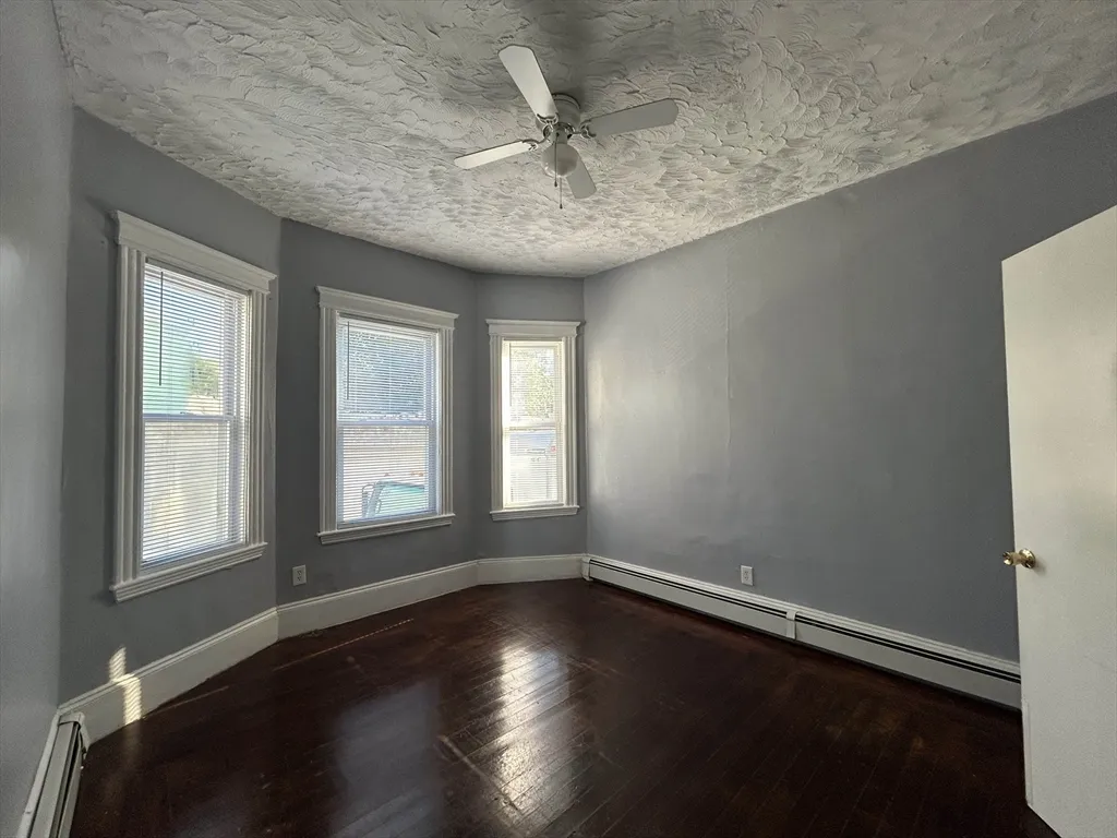2 bed, 1 bath apartment for rent at 279 Broadway Unit 1, The Port — photo 3 of 7