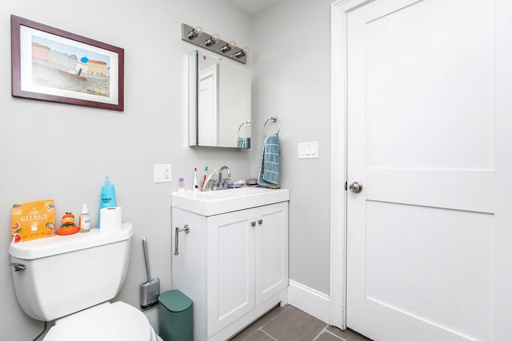 4 bed, 2 bath apartment for rent at 279 Concord Ave Unit 2, Neighborhood Nine — photo 10 of 30