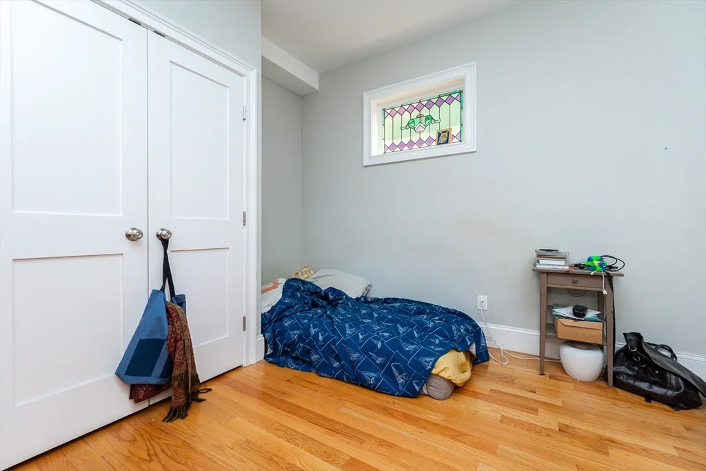 4 bed, 2 bath apartment for rent at 279 Concord Ave Unit 2, Neighborhood Nine — photo 20 of 30