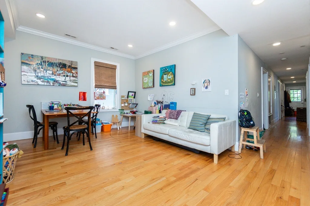 4 bed, 2 bath apartment for rent at 279 Concord Ave Unit 2, Neighborhood Nine — photo 27 of 30