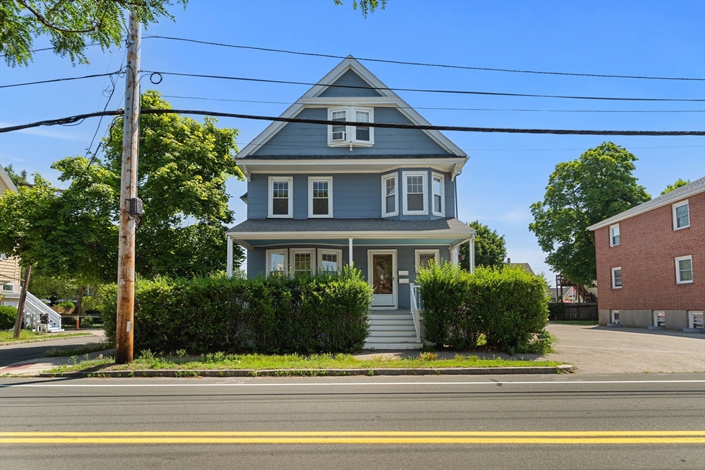 4 bed, 2 bath apartment for rent at 279 E Squantum St Unit 1, North Quincy — photo 15 of 15