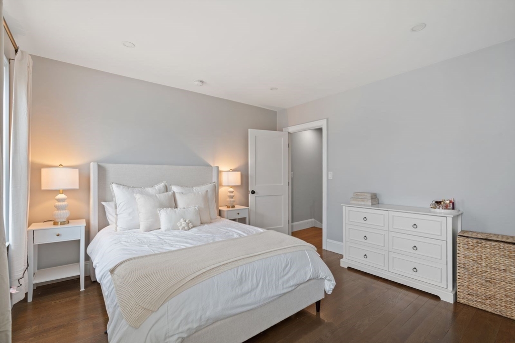 4 bed, 3 bath apartment for rent at 279 Gold St Unit 1, South Boston — photo 17 of 29