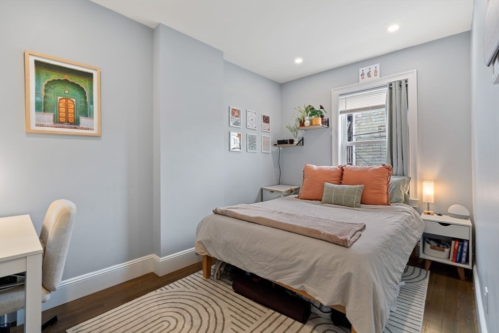 4 bed, 3 bath apartment for rent at 279 Gold St Unit 1, South Boston — photo 22 of 29