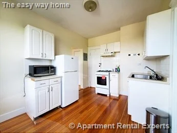 Studio bed, 1 bath apartment for rent at 279 Harvard St Unit 43, Central Square — photo 2 of 5