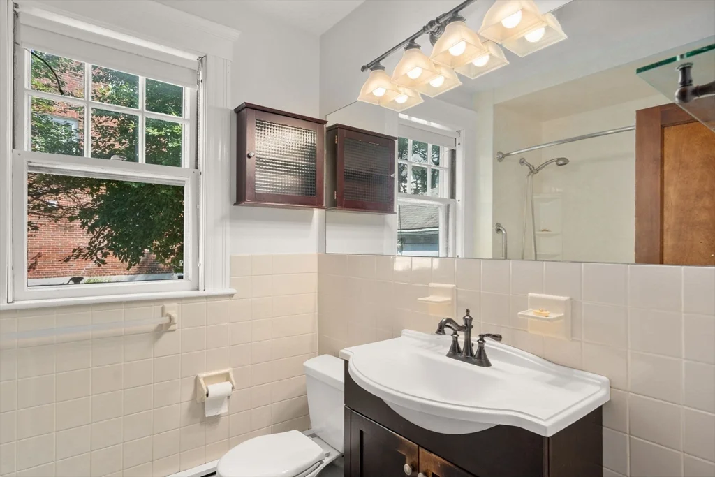 3 bed, 1 bath apartment for rent at 279 Payson Rd Unit 1, Payson Park — photo 10 of 14