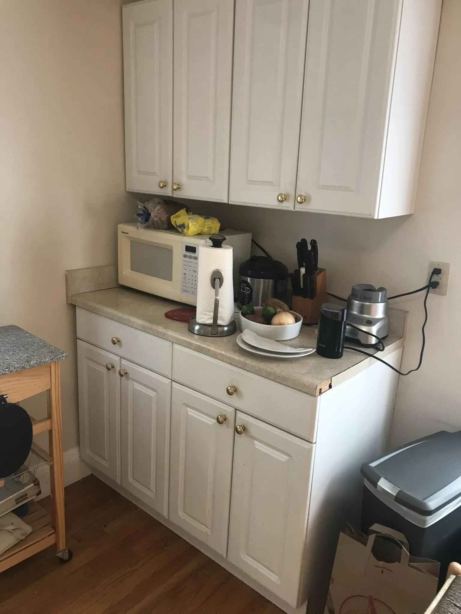 3 bed, 1 bath apartment for rent at 279 Pearl St Unit 1L, Cambridgeport — photo 3 of 10