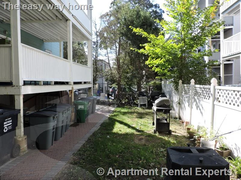 3 bed, 1 bath apartment for rent at 279 Pearl St Unit 1R, Cambridgeport — photo 11 of 11