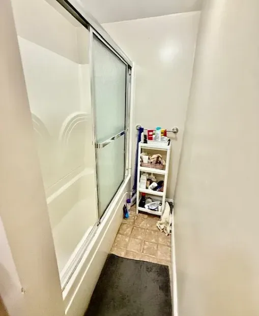 3 bed, 1 bath apartment for rent at 279 Pearl St Unit 3a, Cambridgeport — photo 18 of 20